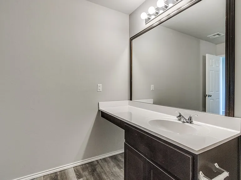 626 Audrey Dr — Photo 6