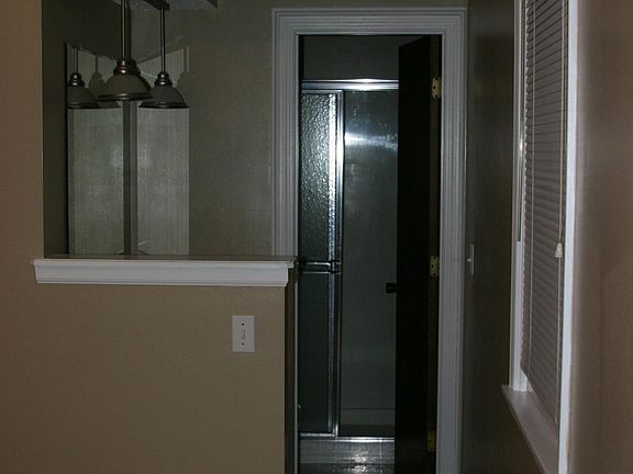 3rd image of 8412 N Pomona Ave