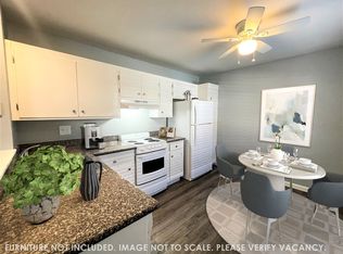 Lincoln Courtyards at 531 Glendora Avenue, Stockton, CA 95207