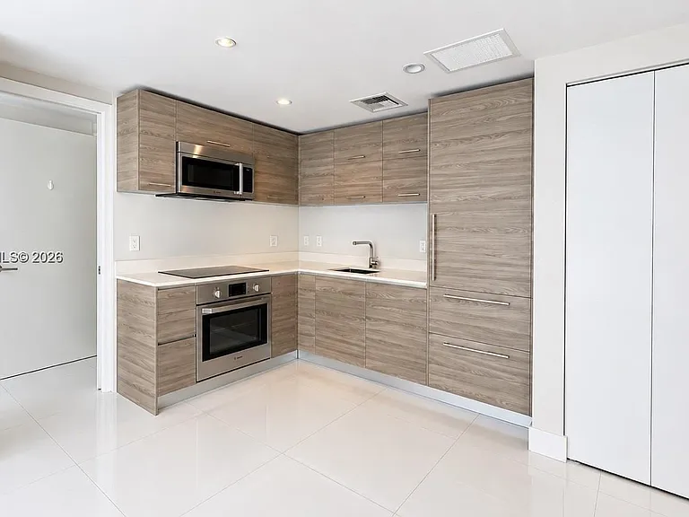 1300 S Miami Ave #3407 — Photo 4