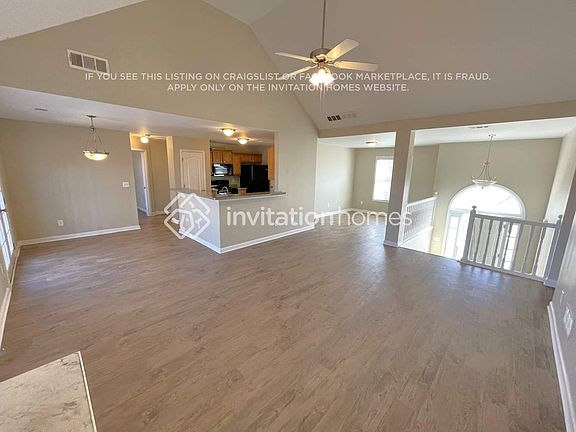 4th image of 6155 Queensdale Dr