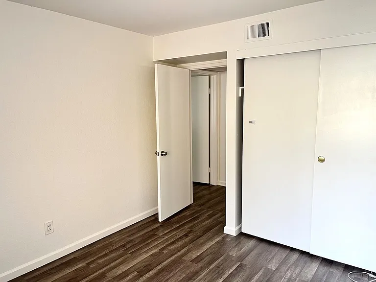 5938 Rancho Mission Rd #131 — Photo 10