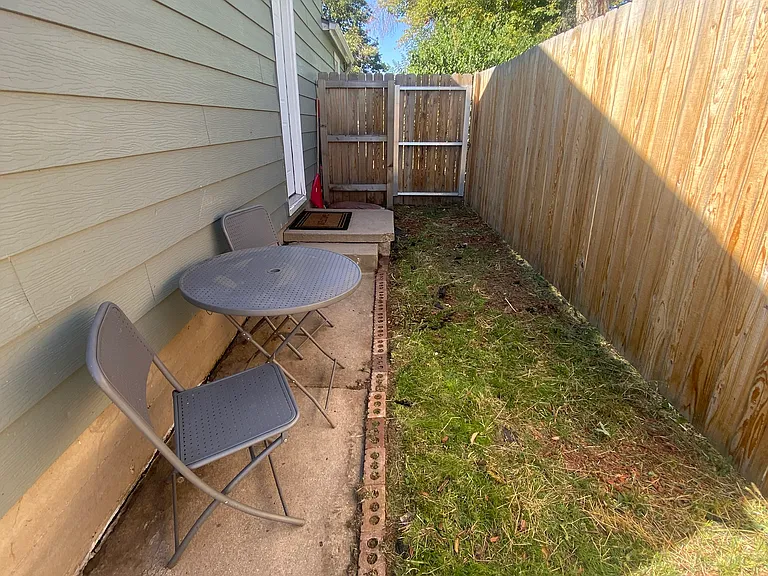 Side yard