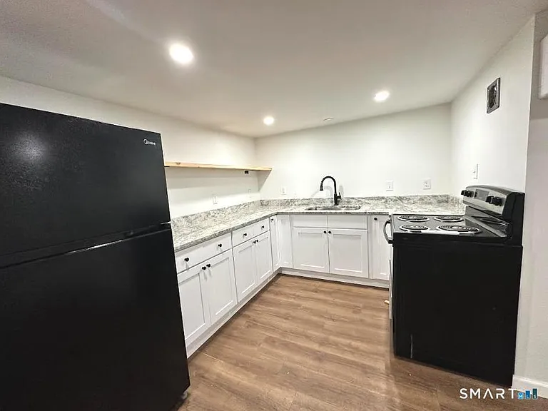 32 Quarry St — Photo 7