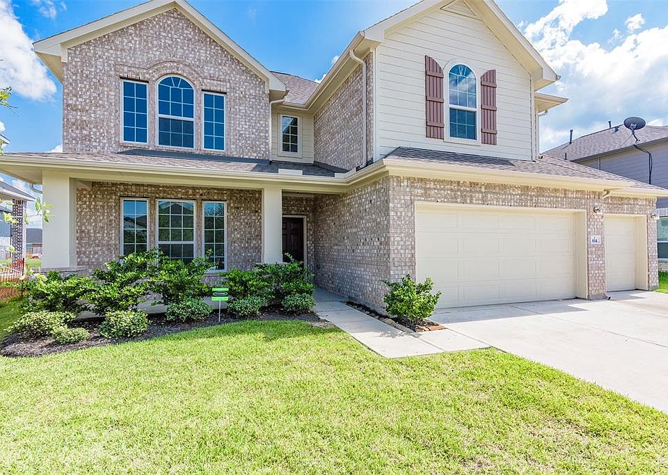 1st image of 614 Applewood Dr