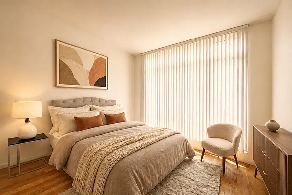 Bedroom, photo 1