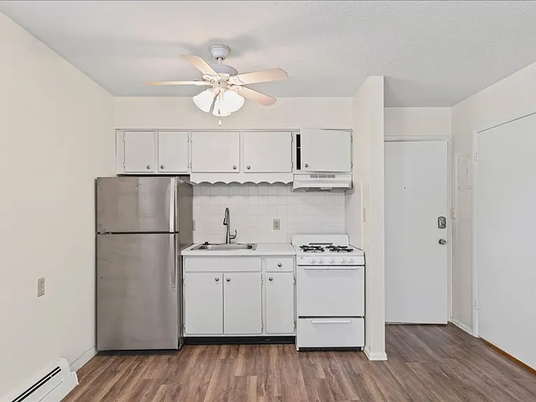 339 Riley Dr — Photo 15