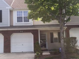 8112 Christmas Ct, Charlotte, NC 28216