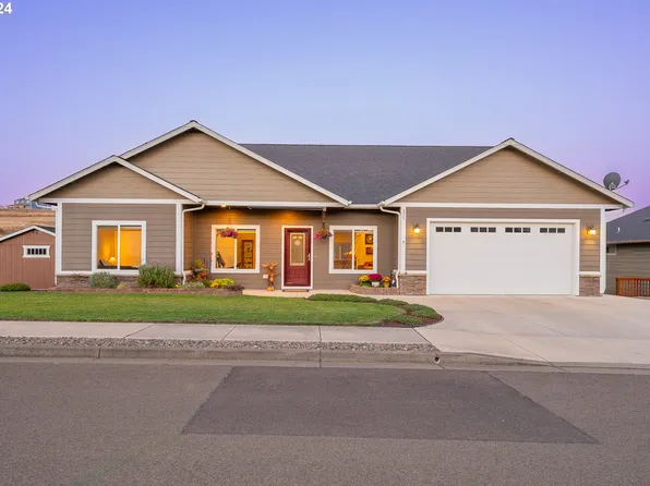 321 Wil Way, Winston, OR 97496