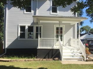 452 Bentley Dr, Monroe, MI 48162