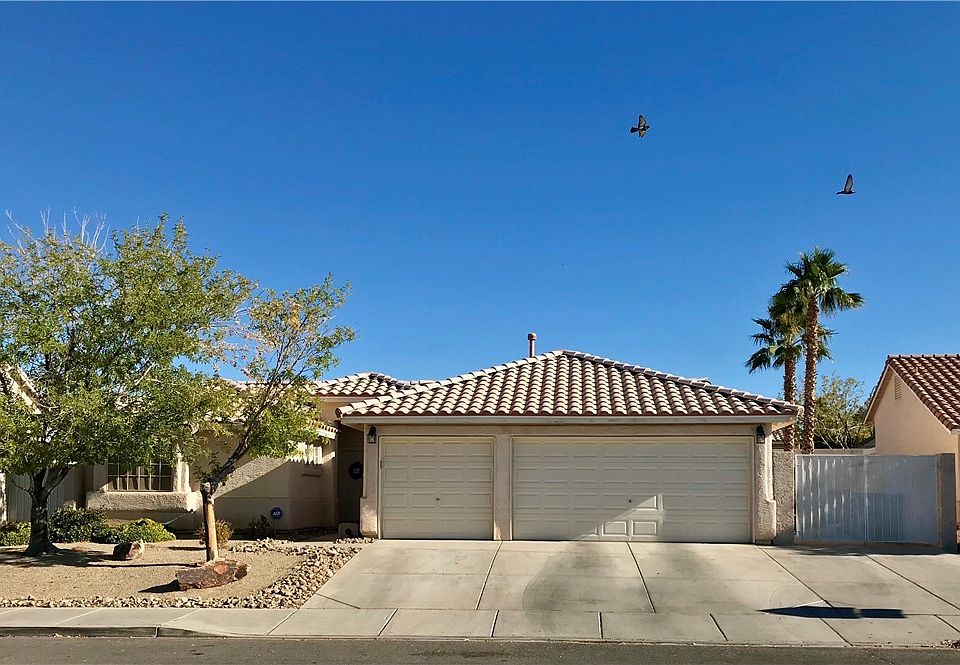 1st image of 1072 Blue Lantern Dr