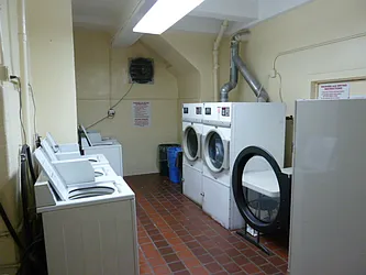 Rented by DSA Realty Midtown West