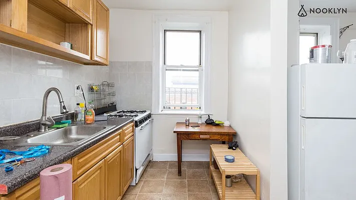 Rented by Nooklyn NYC LLC | media 10