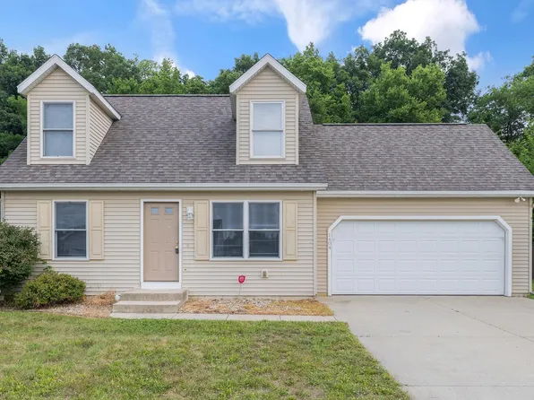 1404 Pike St, Bristol, IN 46507