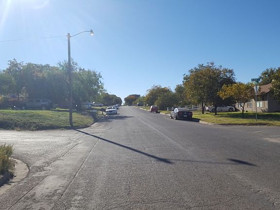 5th image of 2221 Forest Park