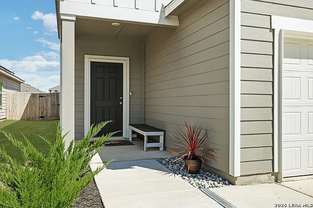7726 Fern Rdg — Photo 11