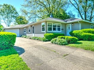 2901 Stork Ct, Rolling Meadows, IL 60008