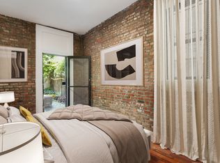 235 W 15th St APT 1D, New York, NY 10011