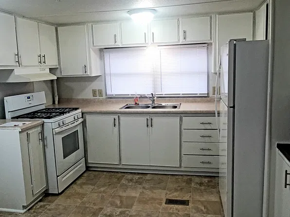 1713 E Rosser Ave Lot 21, Bismarck, ND 58501