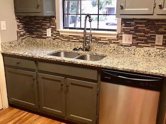 5th image of 100 Pine Lake Pl #120