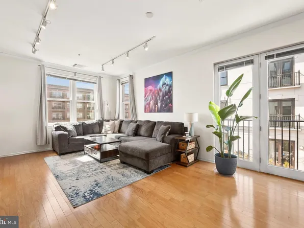 1200 Grand St APT 432, Hoboken, NJ 07030