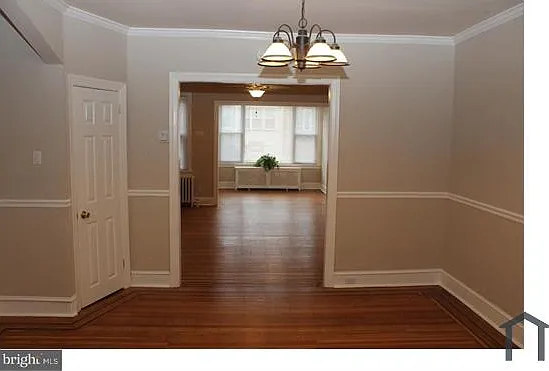 3 bed, $2,000 — Photo 4