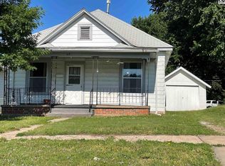 115 S Taylor St, Pratt, KS 67124