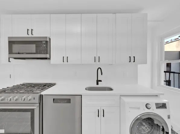 104 Jefferson Street image 1 of 14