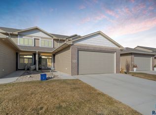 2503 S Kinderhook Ave, Sioux Falls, SD 57106
