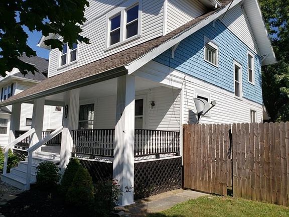 2nd image of 636 Cherry St