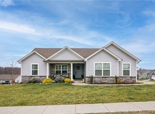 6007 Crestview Ln, Georgetown, IN 47122