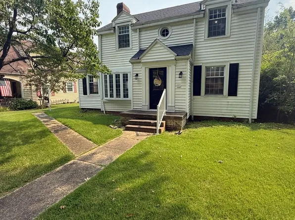 3821 Staunton Ave SE, Charleston, WV 25304