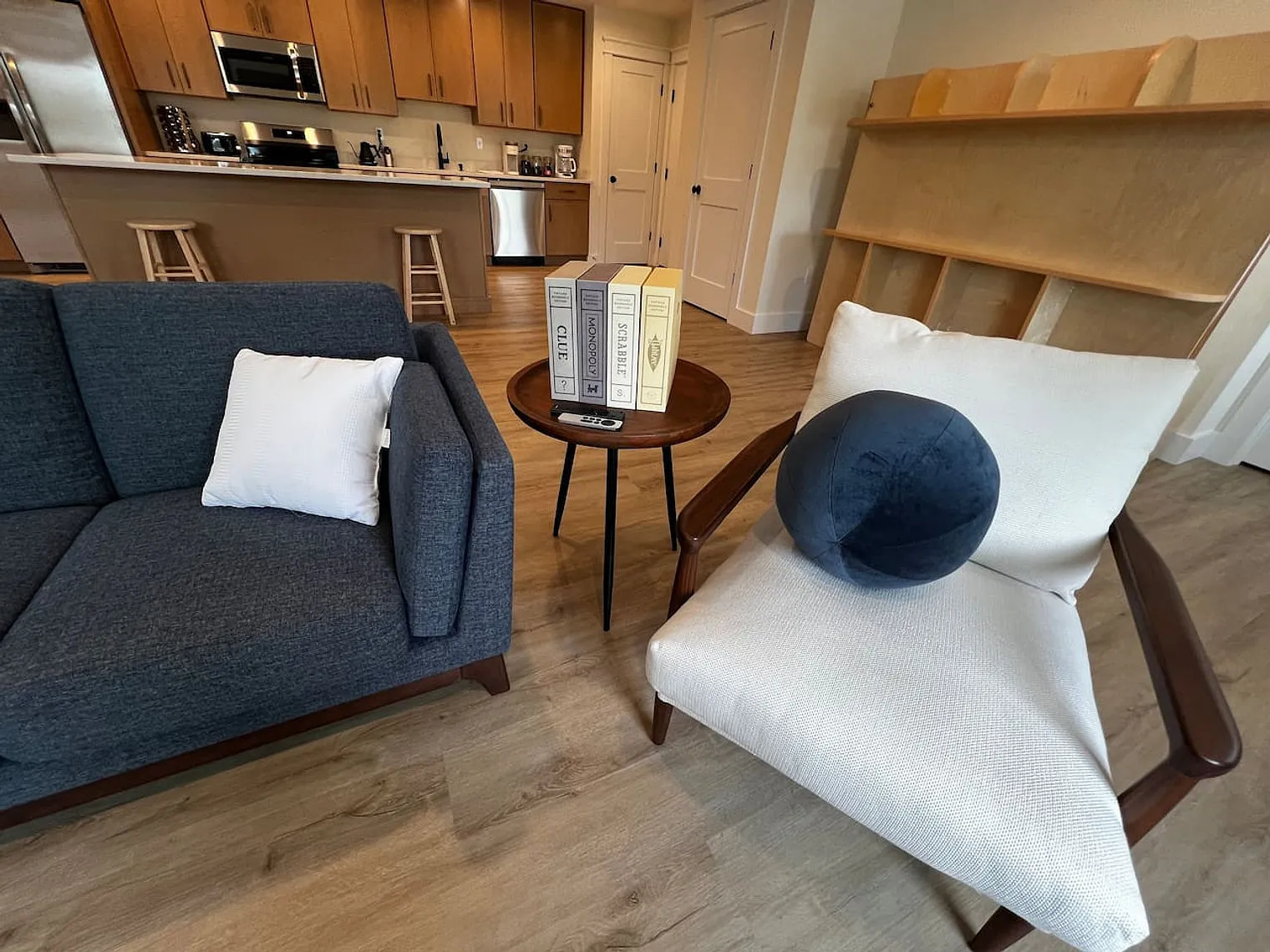 1 bed, 1.0 bath, $4,831 — Photo 2