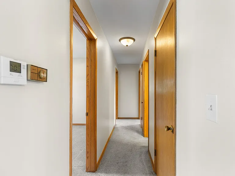 18525 Heathway Ln — Photo 13