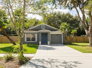 1117 Lake Shore Ranch Dr, Seffner, FL 33584