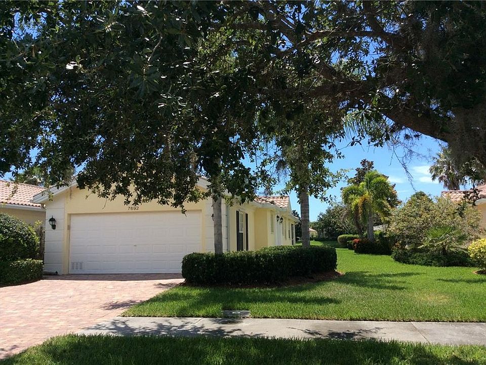 1st image of 7692 Camminare Dr