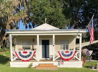 309 N Osceola Ave, Inverness, FL 34450