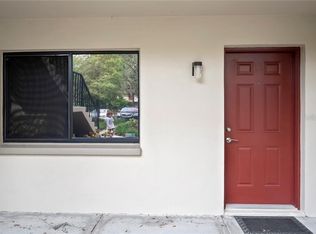 11718 Raintree Village Blvd APT B, Temple Terrace, FL 33617