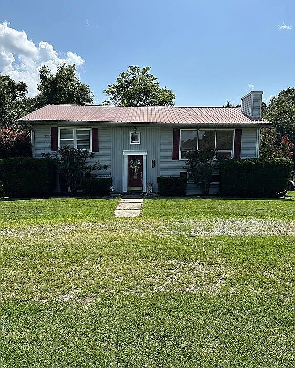 1st image of 2884 Tick Ridge Rd