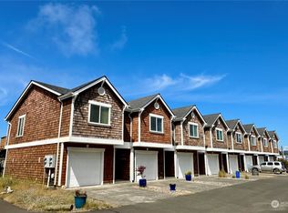 201 Ocean Beach Blvd S #8, Long Beach, WA