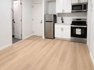 105 Grove St #2, Brooklyn, NY 11221