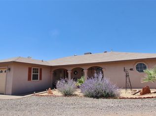 2 Arrowhead Ct, La Luz, NM 88337