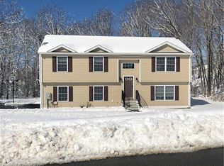 2 Brookside Dr, Plainfield, CT 06374