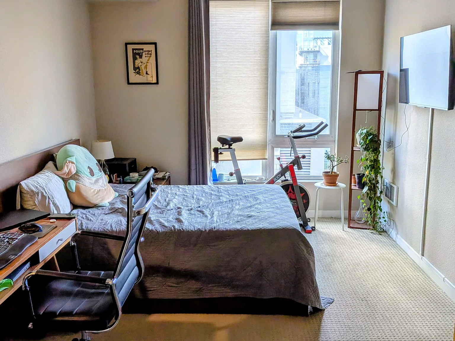 2 bed, 1100 sqft, $3,300 — Photo 3