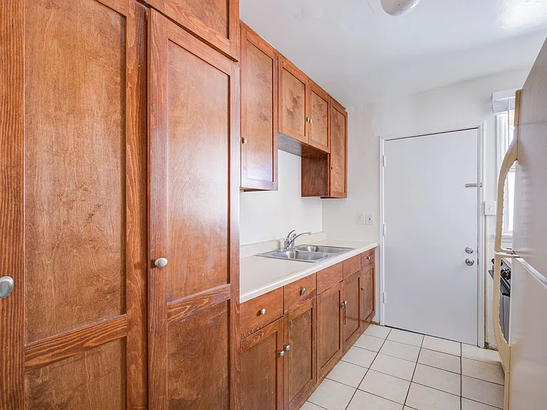 Corbett Street Residences — Photo 6