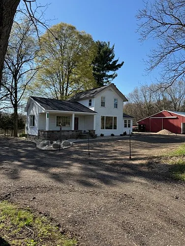 2568 38th St Photo 1