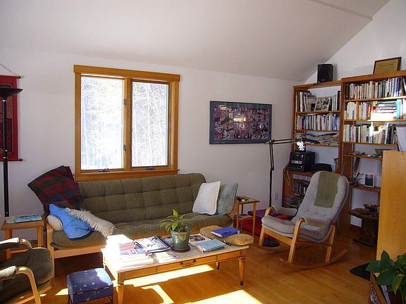 Living room 2nd view