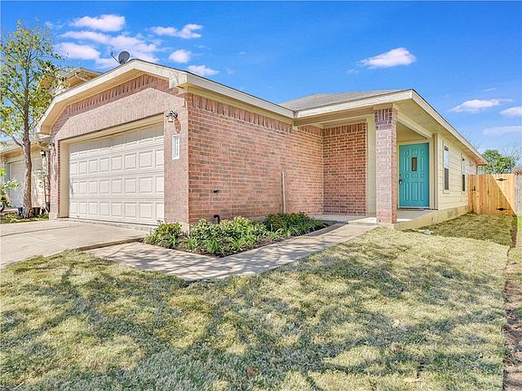 2nd image of 1716 Anise Dr