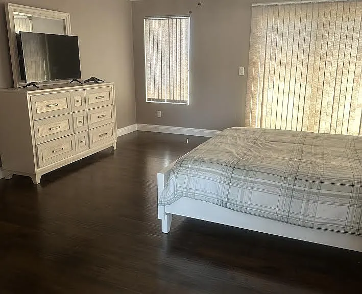11077 Village Crest Ln — Photo 11