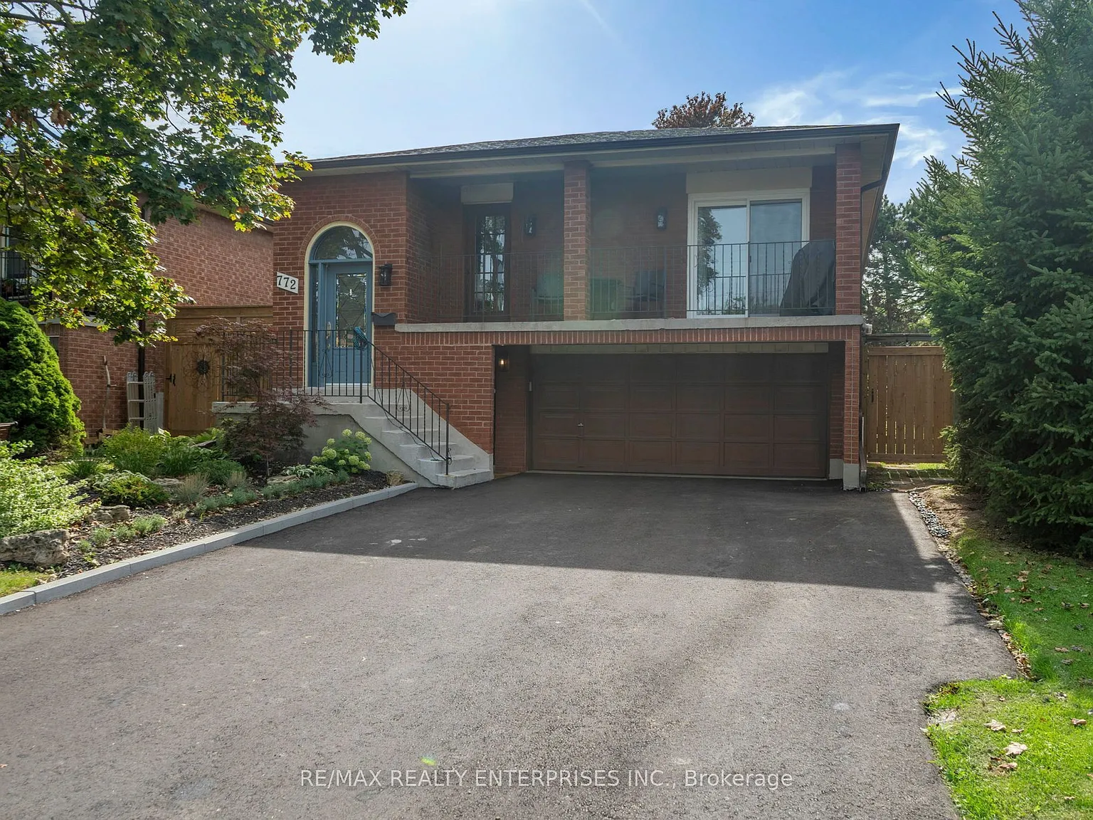 2 bed, $2,300 — Photo 4